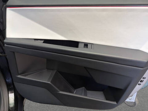 2024 Tesla Cybertruck