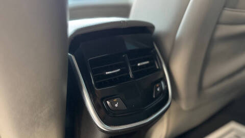 2013 Cadillac XTS Luxury Collection