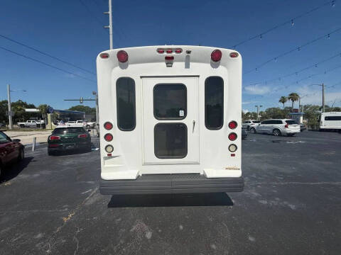 2019 Ford E-Series E-450 SD