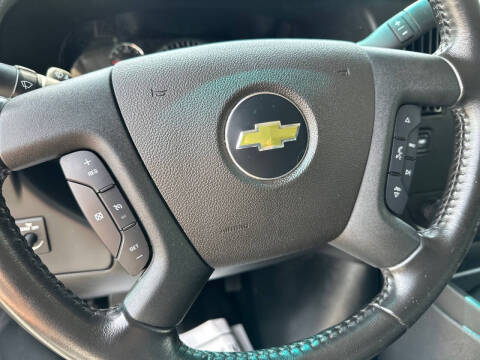 2022 Chevrolet Express 2500
