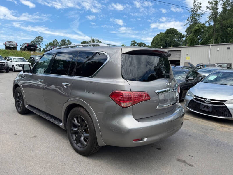 2011 Infiniti QX56