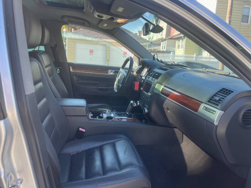 2006 Volkswagen Touareg V8