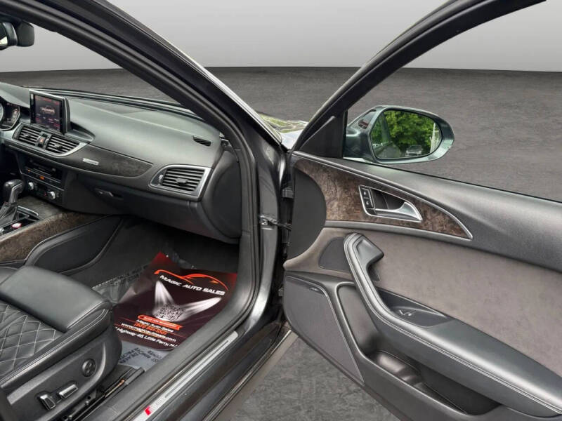 2018 Audi S6 4.0T quattro Premium Plus