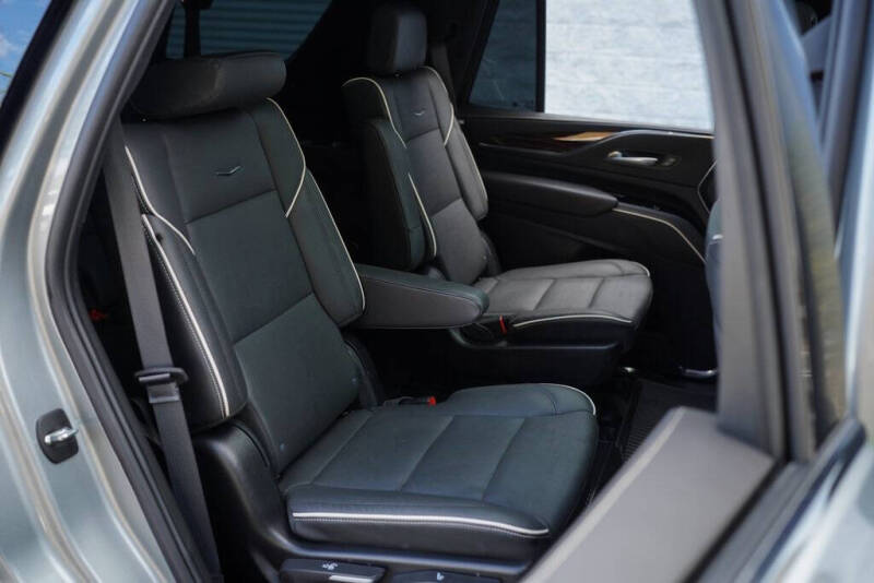 2024 Cadillac Escalade Premium Luxury