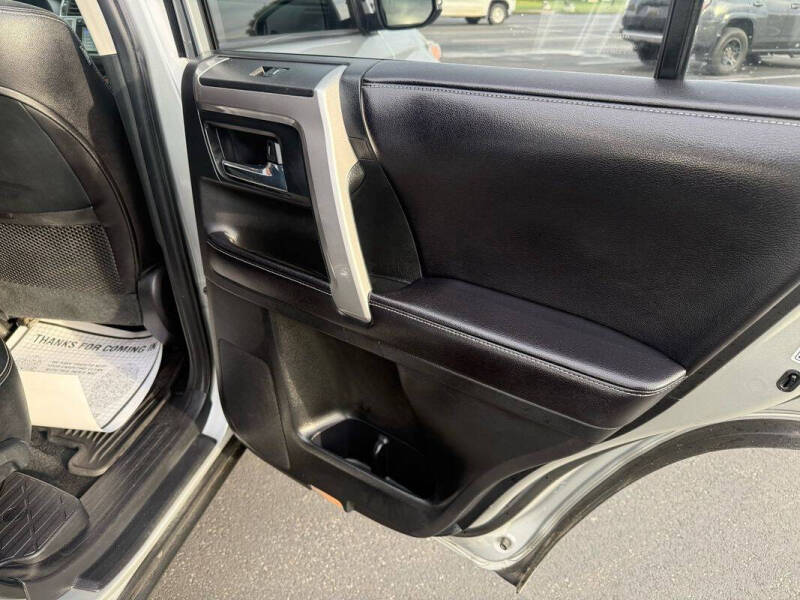 2017 Toyota 4Runner SR5 Premium