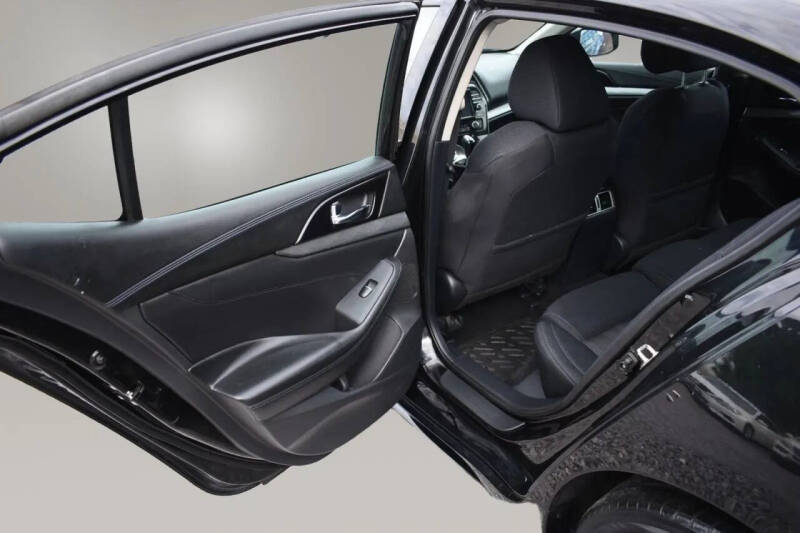 2017 Nissan Maxima