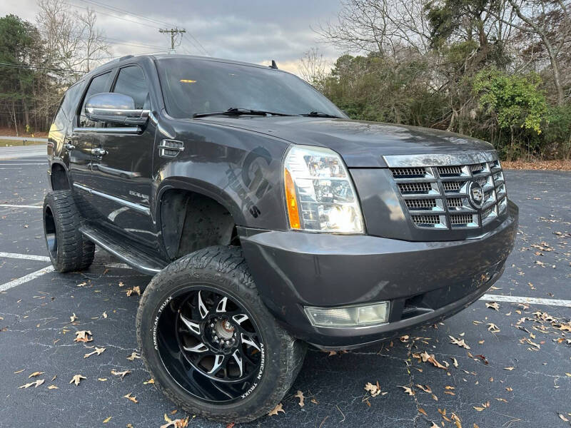 2011 Cadillac Escalade for sale at Amazing Luxury Motors LLC in Gainesville GA