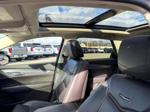 2019 Cadillac XT5 Premium Luxury