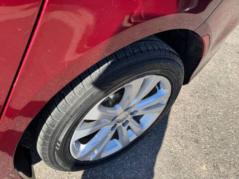 2016 Chrysler 200 LX