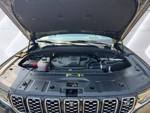 2023 Jeep Grand Cherokee L Summit