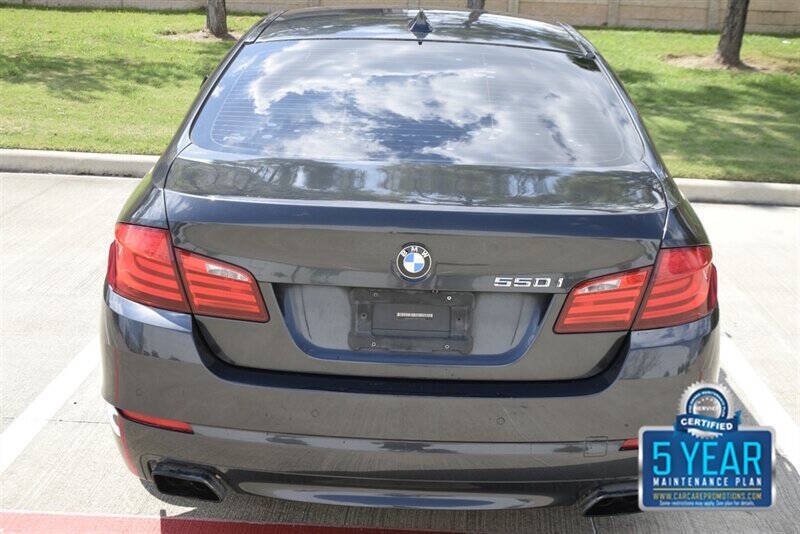 2011 BMW 5 Series 550i