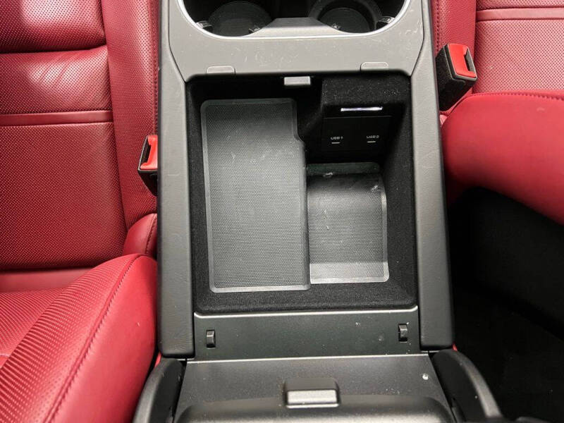 2023 Porsche Cayenne Coupe Platinum Edition