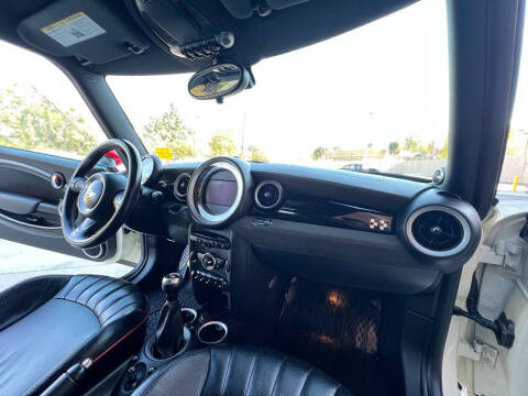 2012 MINI Cooper Clubman John Cooper Works