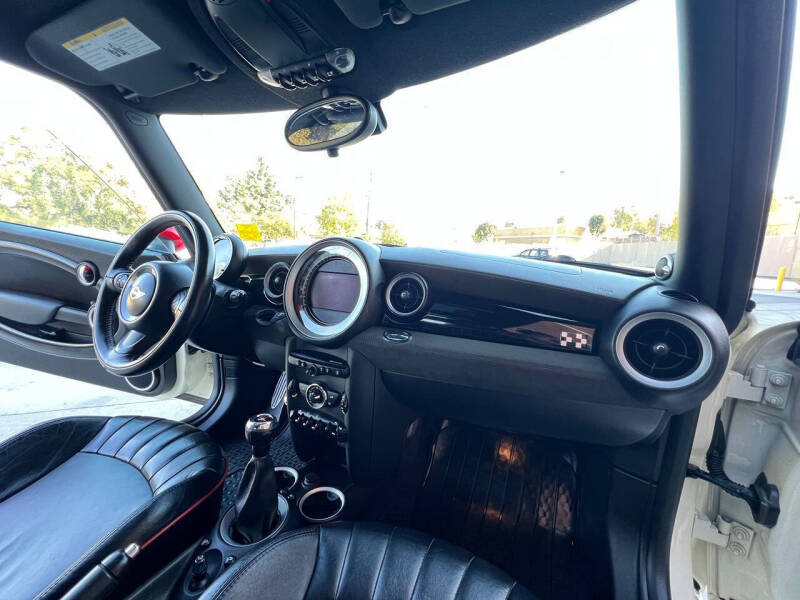 2012 MINI Cooper Clubman John Cooper Works