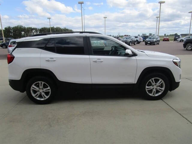2021 GMC Terrain SLE