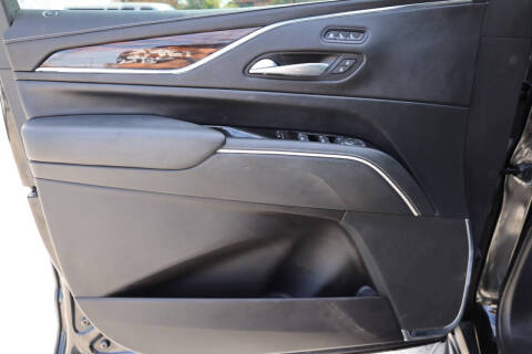 2023 Cadillac Escalade ESV Premium Luxury