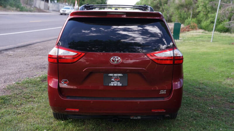 2015 Toyota Sienna