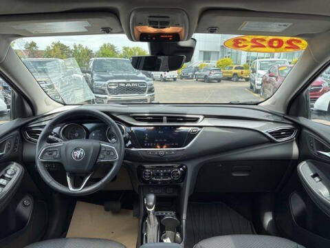 2023 Buick Encore GX Essence
