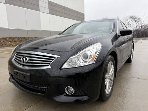 2010 Infiniti G37 Sedan for sale at ELMHURST CAR CENTER in Elmhurst IL