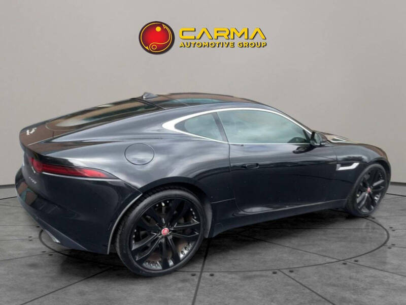 2019 Jaguar F-TYPE P300