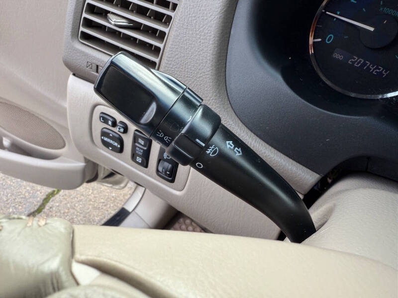 2007 Toyota Sienna XLE Limited 7-Passenger