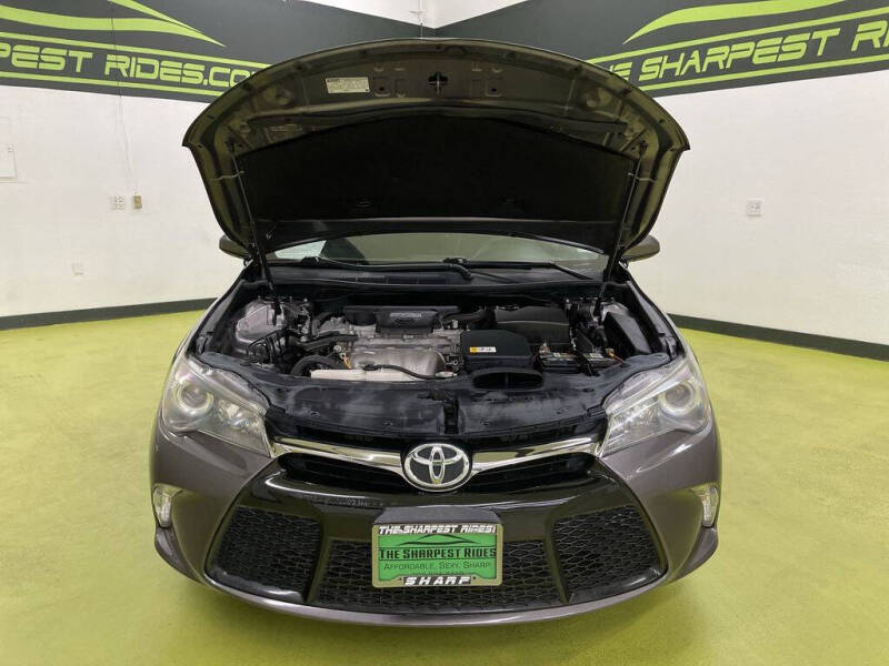 2017 Toyota Camry SE