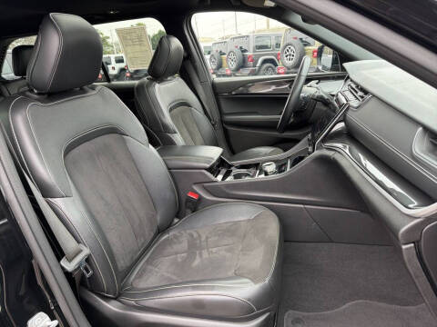 2022 Jeep Grand Cherokee Altitude