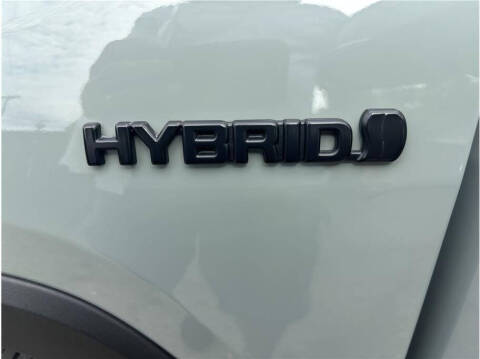 2021 Toyota RAV4 Hybrid XLE Premium