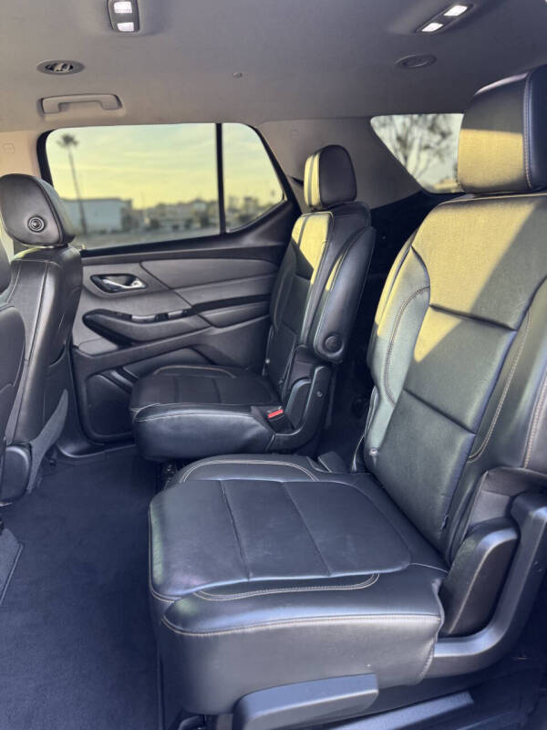 2020 Chevrolet Traverse LT Leather
