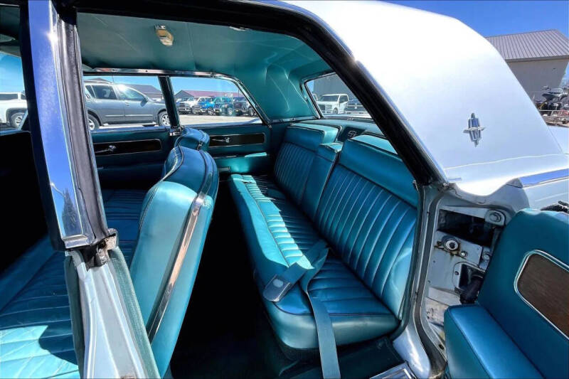1963 Lincoln CONTINENTIAL