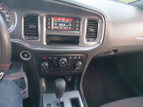 2014 Dodge Charger SE
