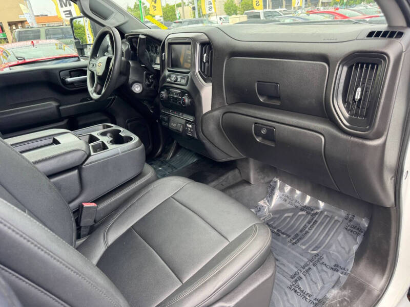 2021 Chevrolet Silverado 3500HD CC