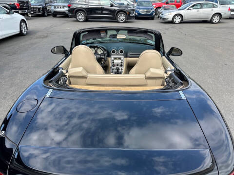 2004 Mazda MX-5 Miata LS
