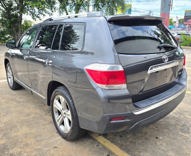 2011 Toyota Highlander Limited