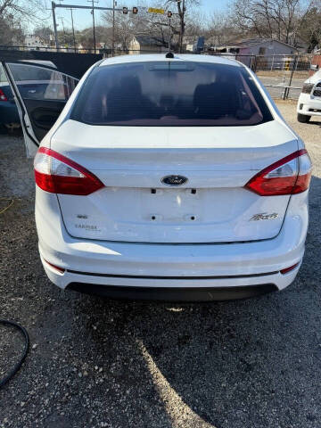 2017 Ford Fiesta SE