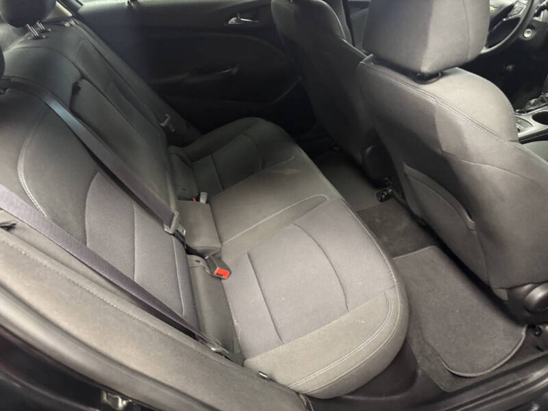 2017 Chevrolet Cruze LT Auto