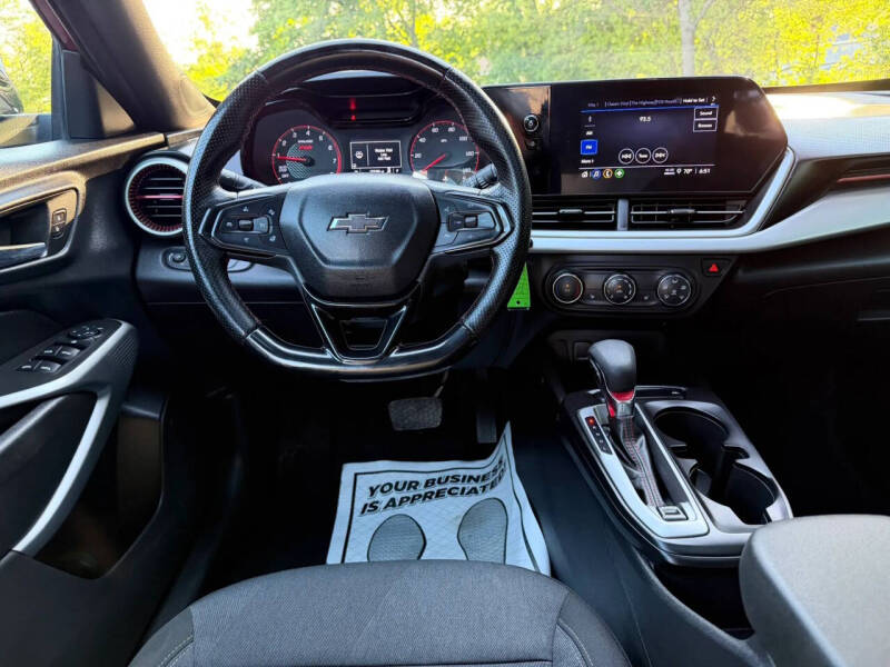 2024 Chevrolet Trax RS