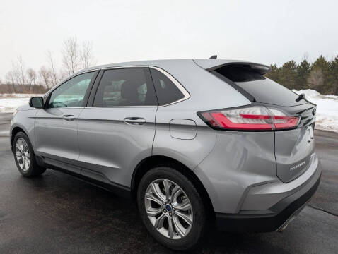 2022 Ford Edge Titanium