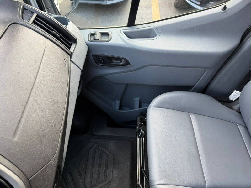 2019 Ford Transit 250