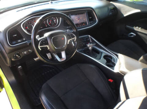 2015 Dodge Challenger R/T Plus