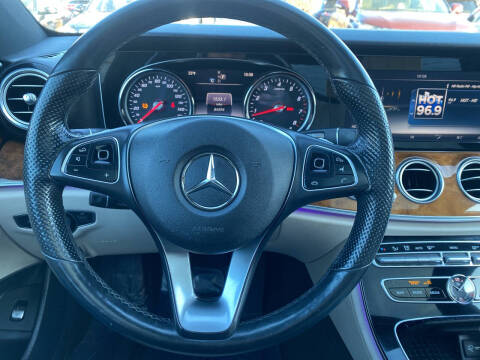 2017 Mercedes-Benz E-Class E 300 4MATIC