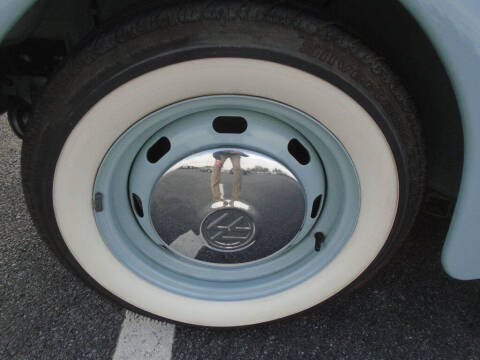 2004 Volkswagen Beetle