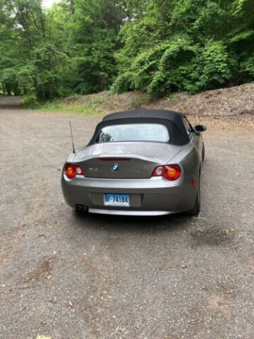 2003 BMW Z4 2.5i