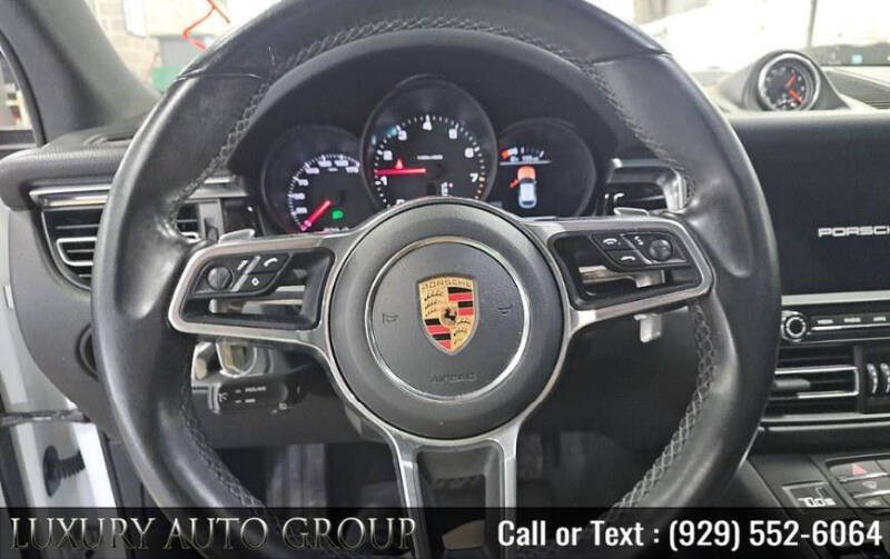 2020 Porsche Macan