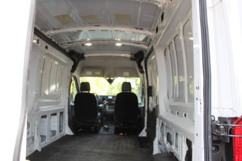 2023 Ford Transit 350