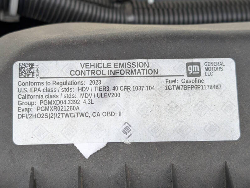 2023 GMC Savana 2500