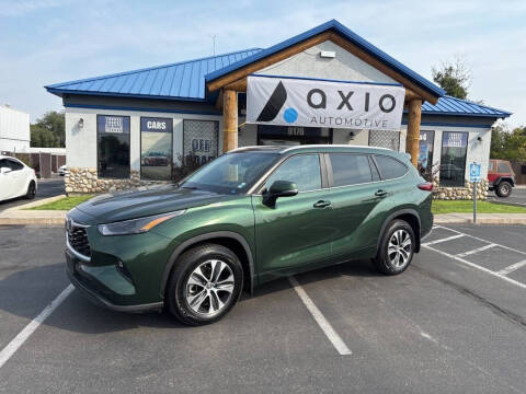 2023 Toyota Highlander L