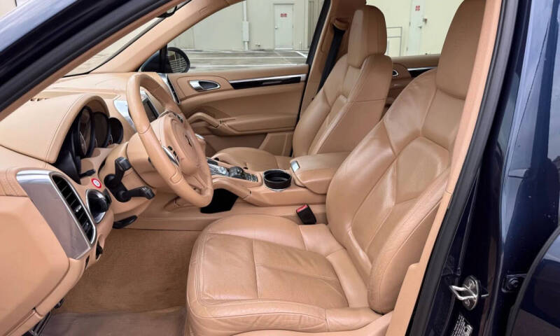 2011 Porsche Cayenne S