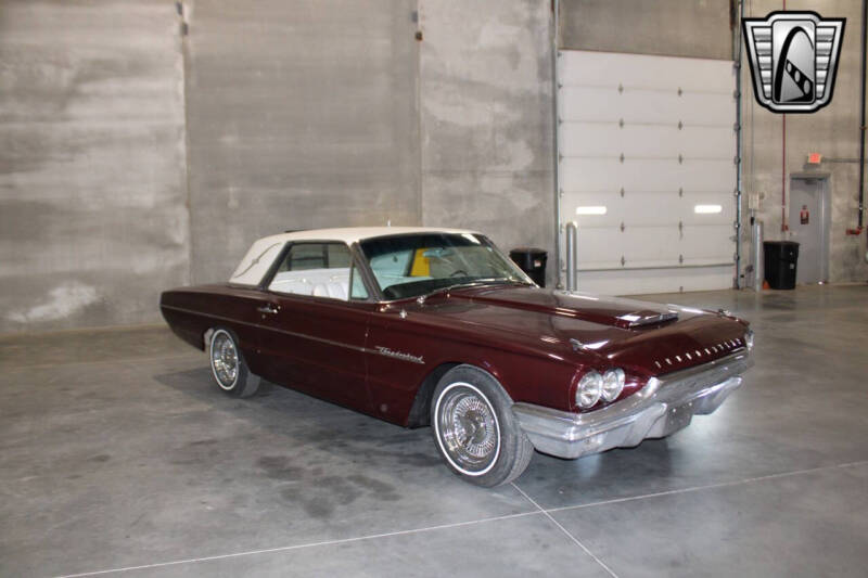 1964 Ford Thunderbird