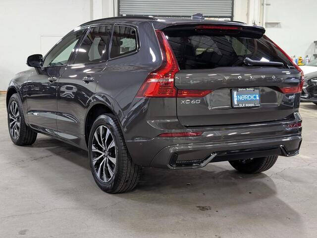 2025 Volvo XC60 B5 Plus Dark Theme